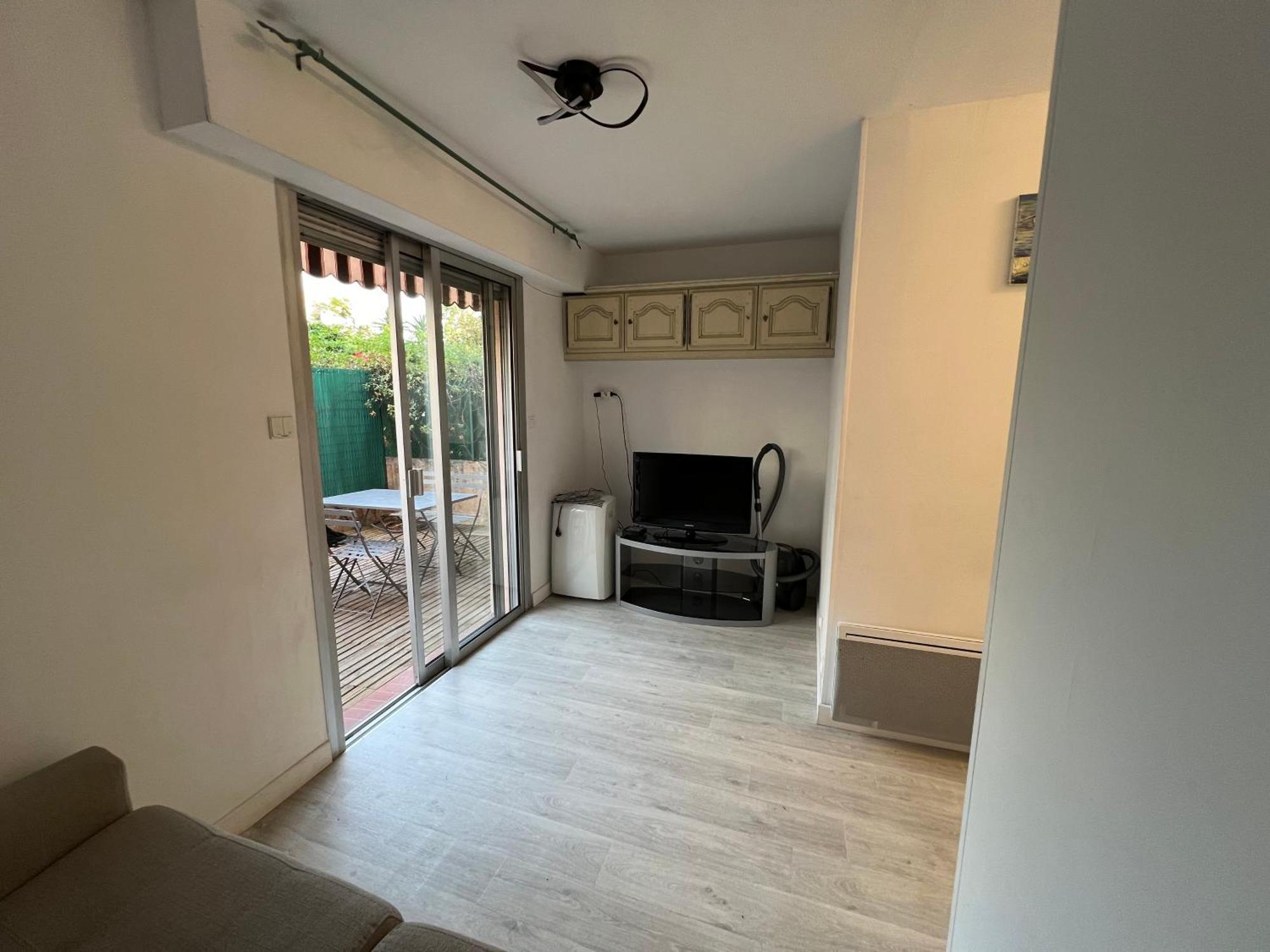 Charme Et Soleil Cote D'azur Apartamento Antibes